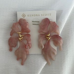 Kendra Scott Savannah Statement NWT
